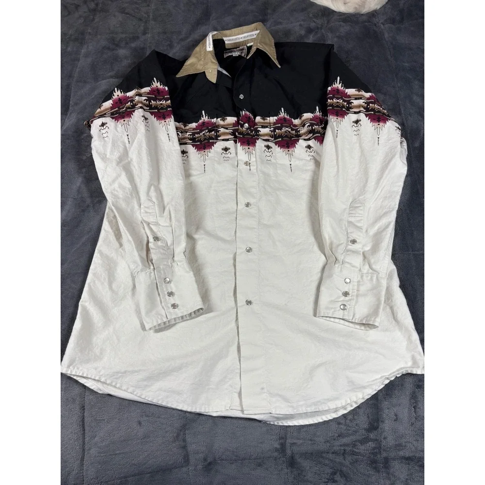 Cumberland Outfitters Mens Aztec Western Pearl‎ Snap Shirt White Black Medium